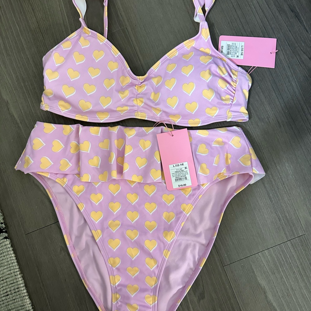 Stoney Clover Lane Swimsuit set. Large. Hearts.